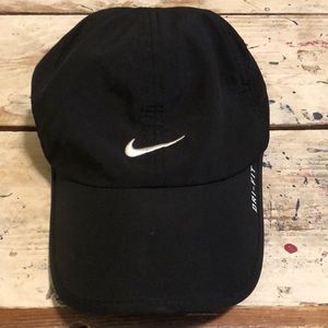 Ladies Nike DriFit tennis hat